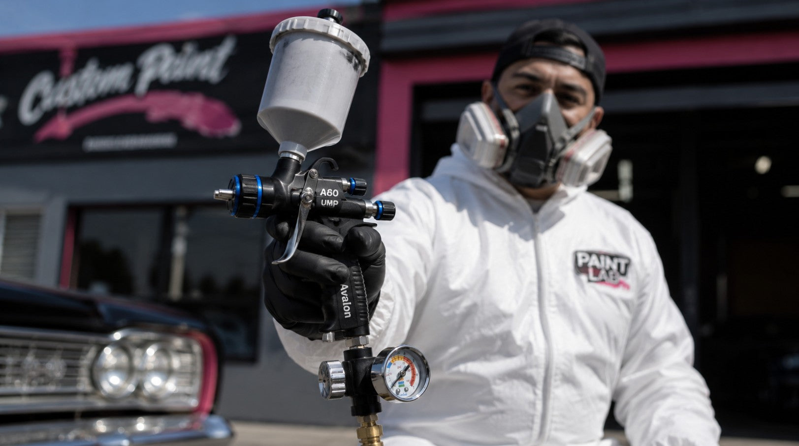 Choose a Paint gun regulator for cleaner spray control